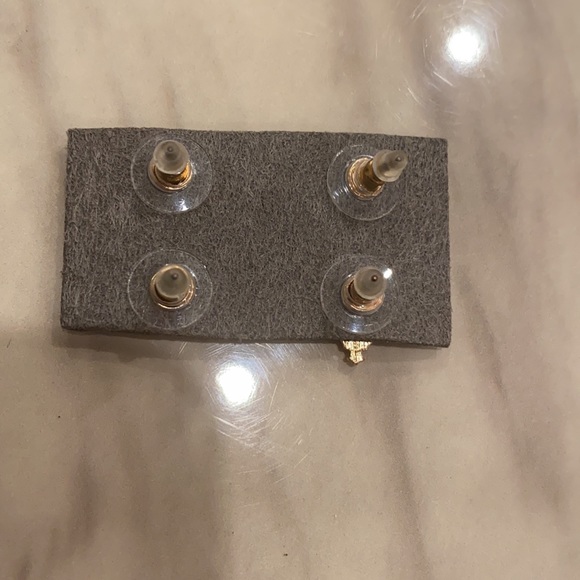 Rhinestone costume Earrings set of twins pair - Picture 3 of 6